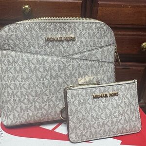 Michael Kors crossbody set